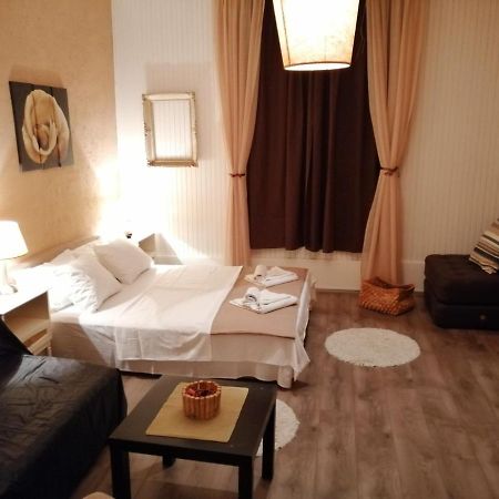 Apartments Garden Belgrade Luaran gambar