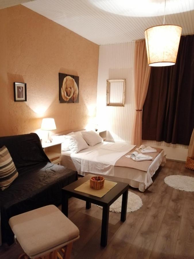 Apartments Garden Belgrade Luaran gambar